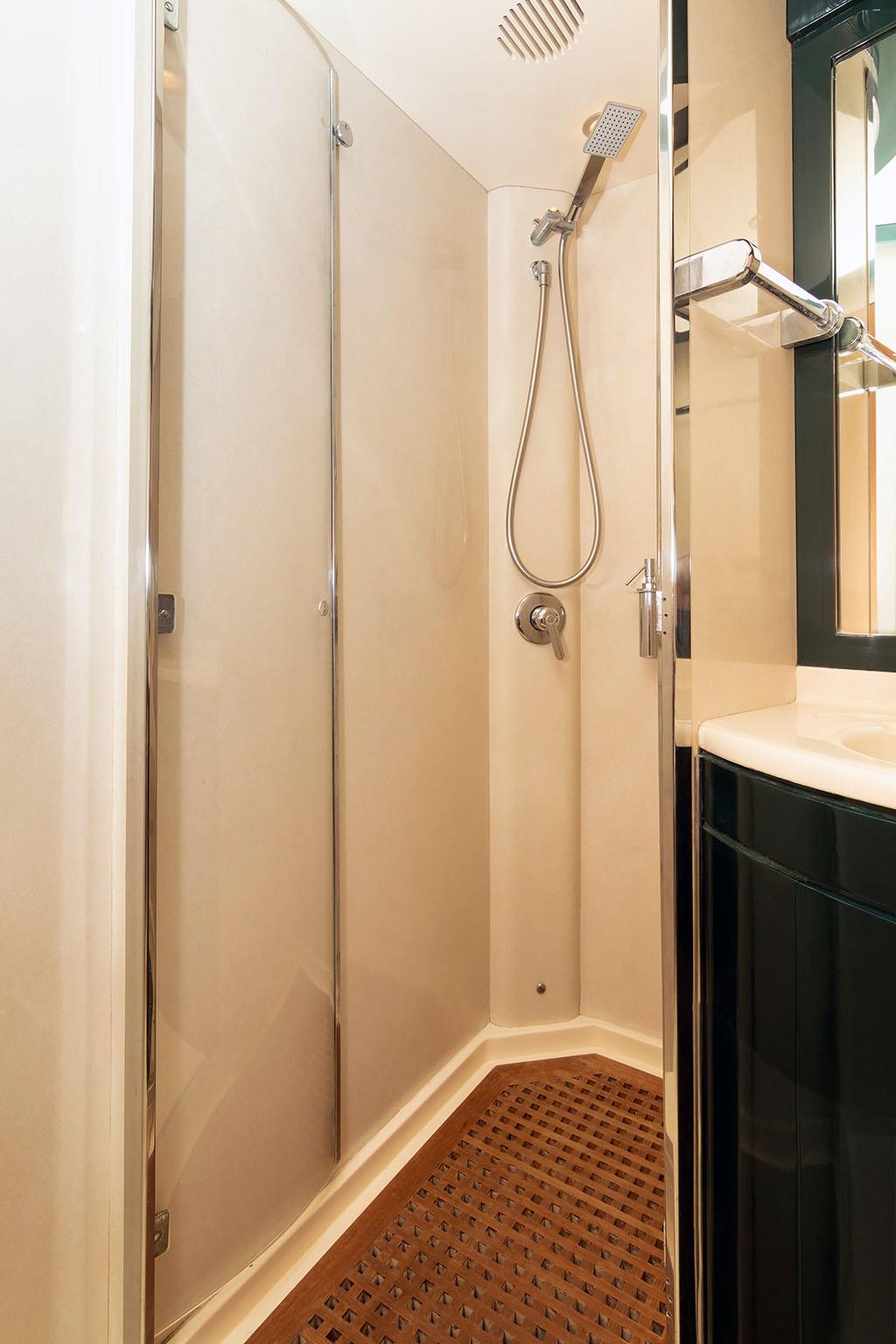 1998 RIVA 70' DOLCE VITA 